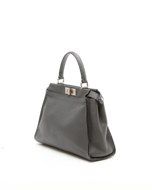 Fendi Peekaboo Medium Selleria Bag in Leather from A Retro Tale, photo 3 of 7