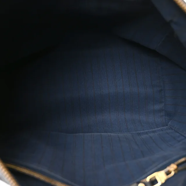 Louis Vuitton Empreinte Lumineuse PM Black in Black Leather from FASHIONPHILE, photo 5 of 9
