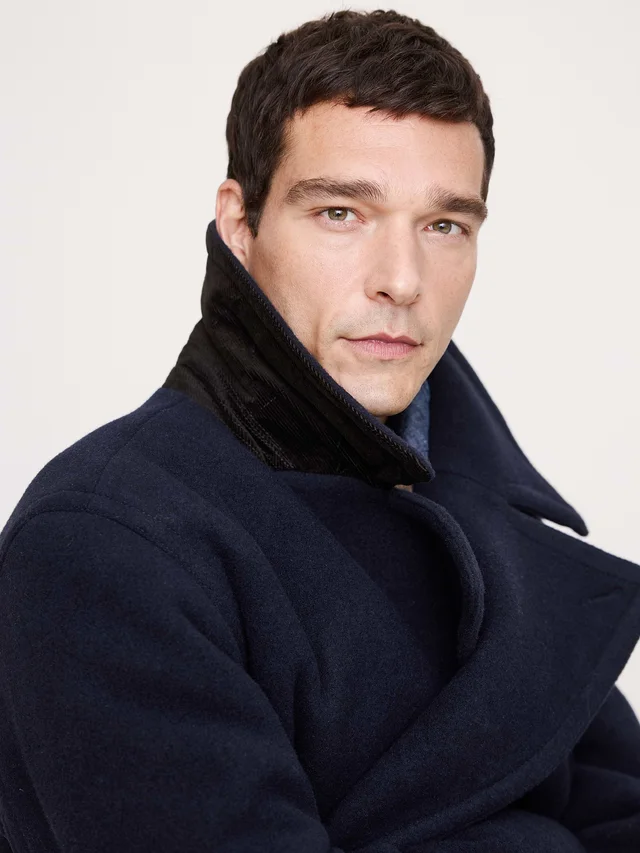 Banana Republic Italian Melton Peacoat in Dark Navy Blue, photo 3 of 8 from Banana Republic (Canada)