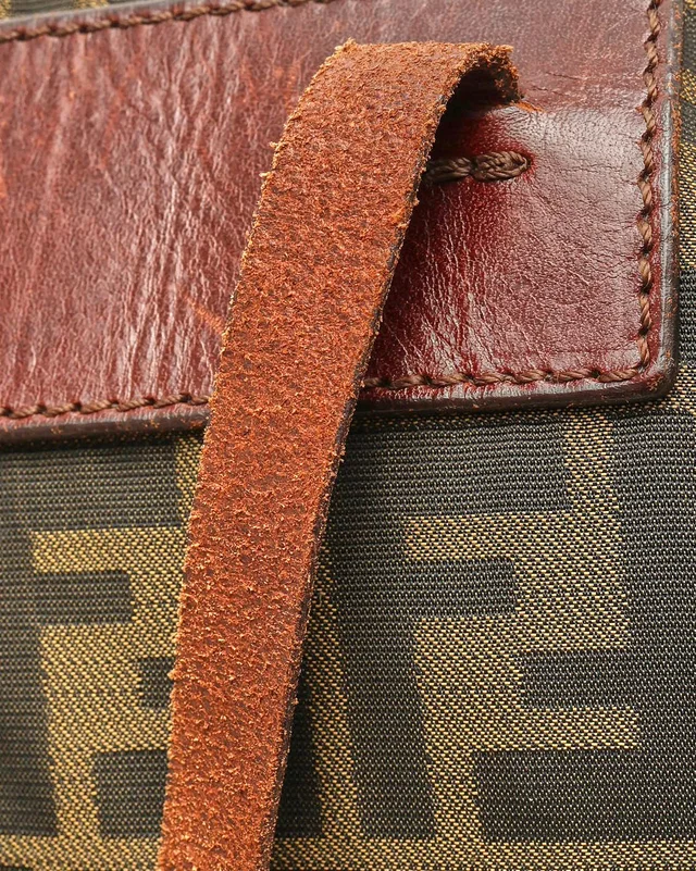 Fendi Zucca Tote Bag in Woven leather from A Retro Tale, photo 6 of 8