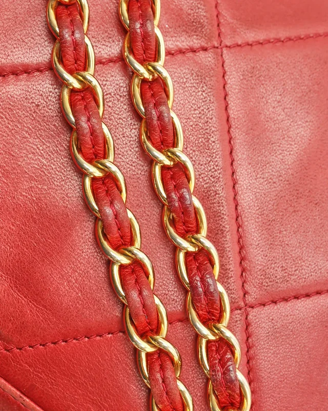 Chanel Lambskin Quilted CC Shoulder Bag in Lambskin from A Retro Tale, photo 7 of 11