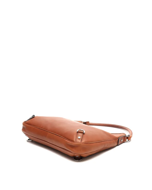 Gucci Abbey Hobo Bag in Leather from A Retro Tale, photo 4 of 8