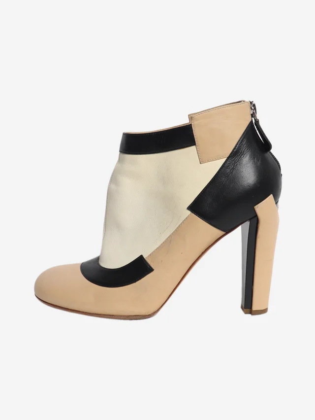 Chanel Multicolour tri-colour ankle boots - size EU 39.5 in Leather from Sign of the Times