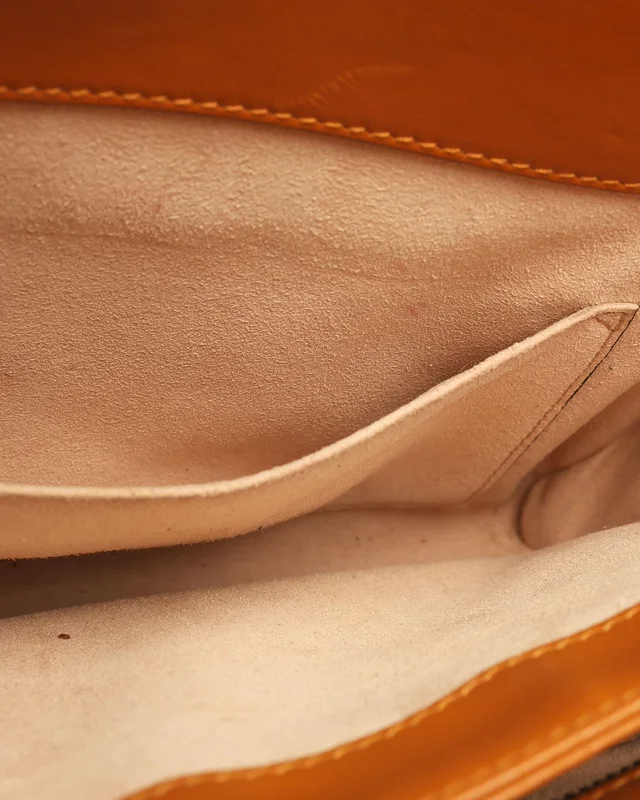 Gucci GG Marmont Accordion Shoulder Bag in Leather from A Retro Tale, photo 14 of 15
