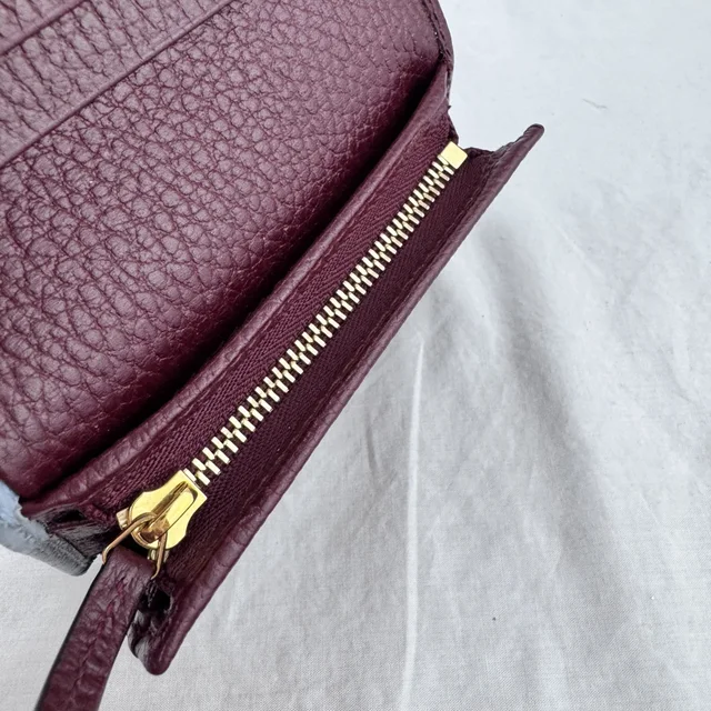 Gucci GG Marmont Card Holder in Calfskin leather, Leather, Metal from Reowned, photo 7 of 7