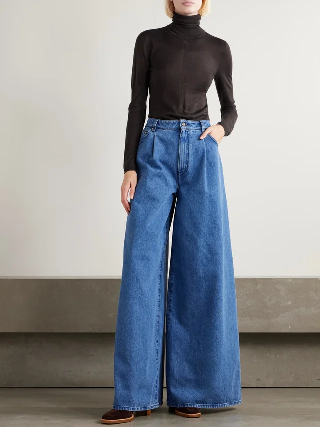 GABRIELA HEARST Steinem cashmere and silk-blend turtleneck sweater in Brown, photo 2 of 2 from NET-A-PORTER (Canada)