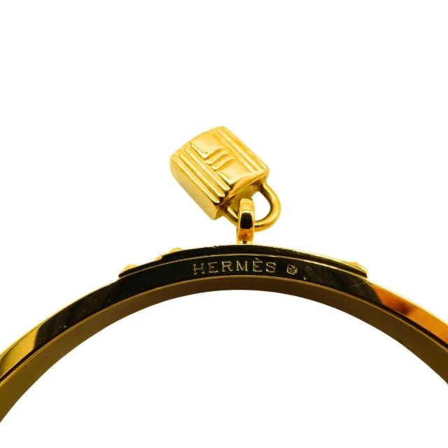 Hermès Kelly Bracelet Size 19 in Yellow Enamel from LuxUness, photo 6 of 10