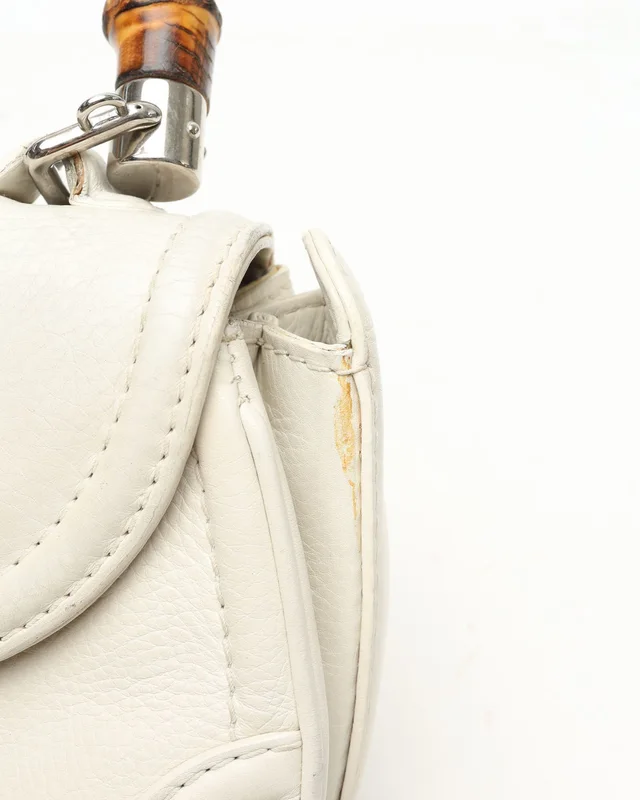 Gucci Bamboo 1947 Medium Top Handle Bag in Leather from A Retro Tale, photo 6 of 10