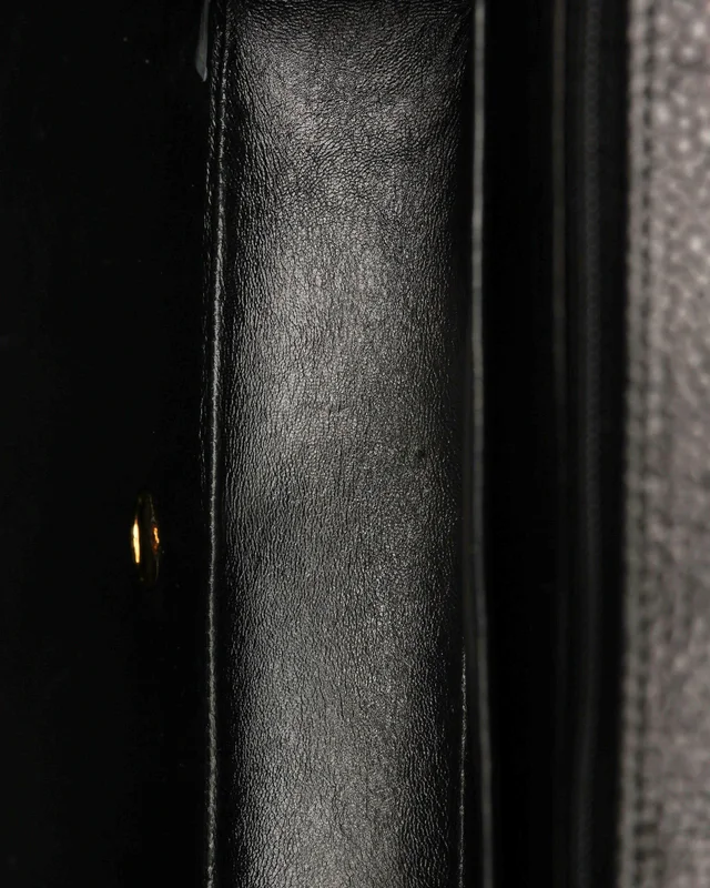 Chanel Medium Caviar Diana Flap Bag in Caviar leather from A Retro Tale, photo 7 of 8