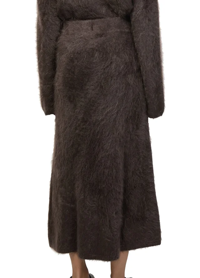 LISA YANG Asta Iconic cashmere skirt in Brown 100% cashmere, photo 5 of 6 from 24S (US)