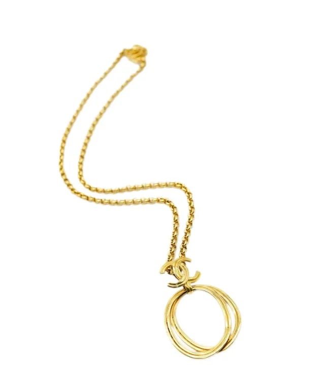 Chanel 96P Vintage CC Hoop Necklace from Luxury Promise, photo 3 of 6