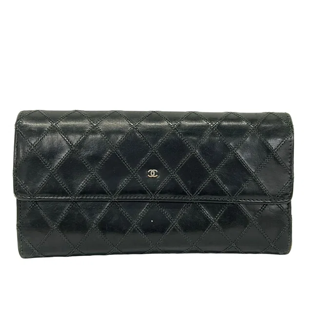 Chanel Wallet Bicolor Black CC Logo Silver Lambskin in Black Lambskin from The Reluxe