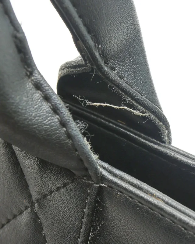 Saint Laurent Logo Plate Tote Bag in Canvas from A Retro Tale, photo 6 of 8