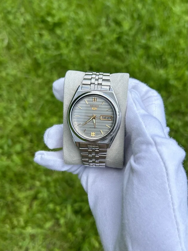 Seiko Vintage 5 Watch Automatic Mechanical Japan Made 1990's in Silver in silver|gray from Grailed