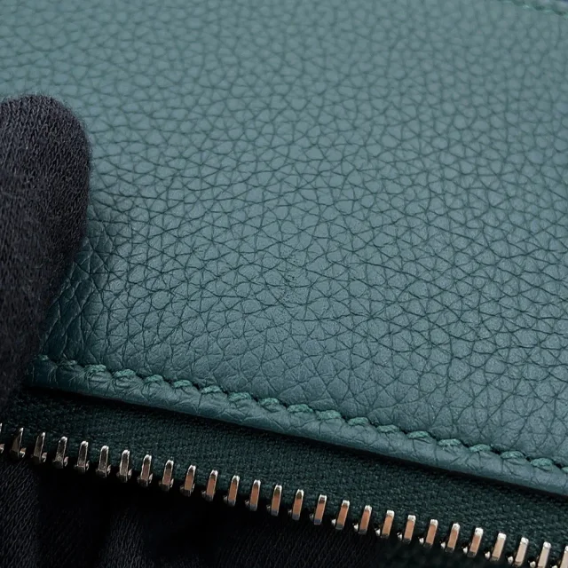 Hermès Fool Toe R.M.S 12H Blue Marine/Vert Moyen/Blue Orange Toile Military Togo Leather in Navy Togo leather from GALLERY RARE, photo 9 of 17