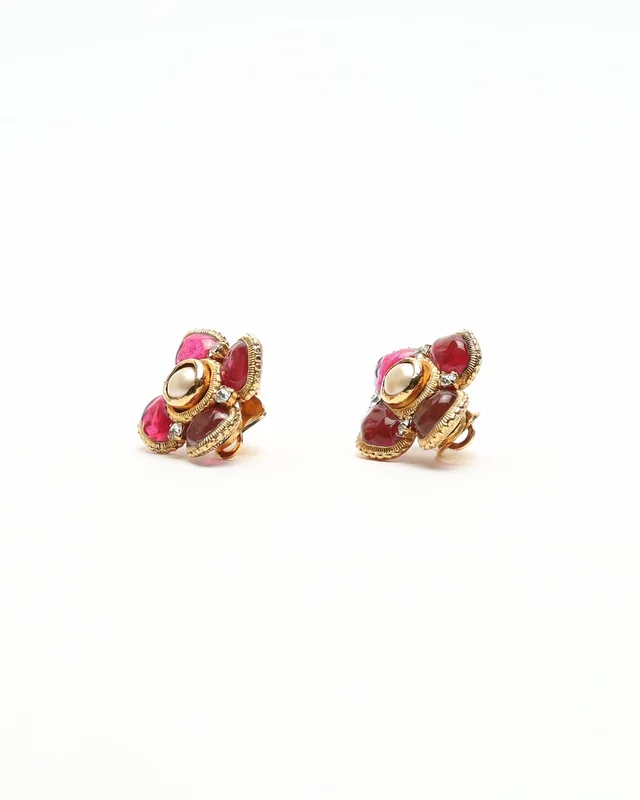 Chanel Vintage Rhinestone Clip-on Earrings from A Retro Tale, photo 2 of 3