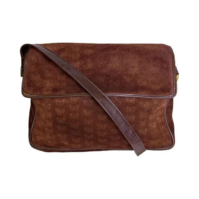Bottega Veneta Women's Bag - Brown in brown|red from Depop, photo 1 of 1