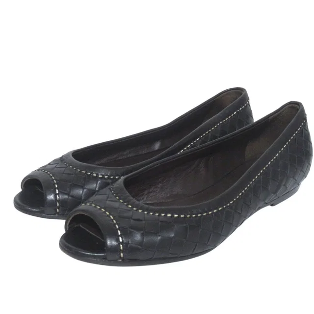 Bottega Veneta Intrecciato Leather Flat Open Toe Pumps in Woven leather from LuxUness