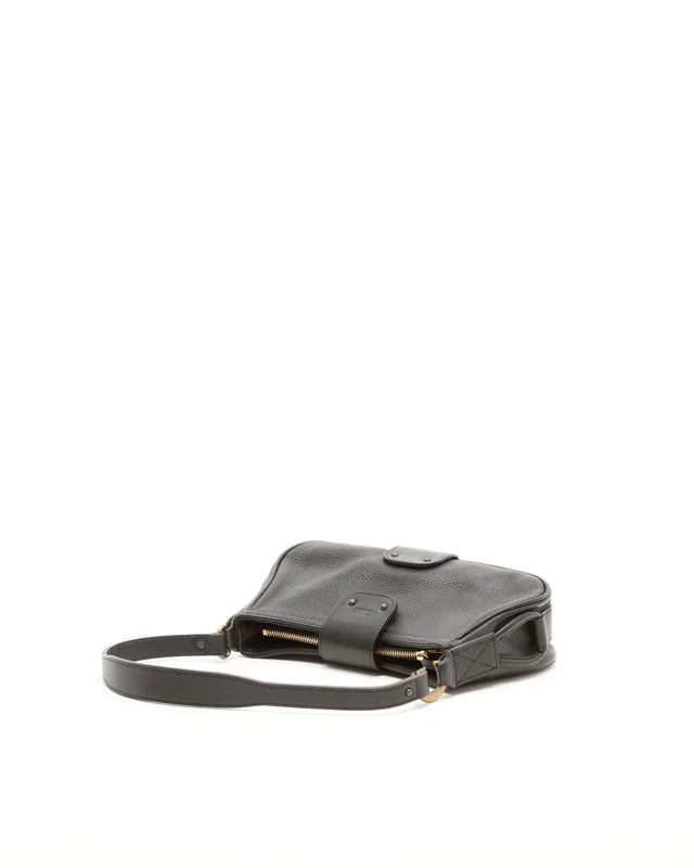 Chloé Shoulder Bag in Leather from A Retro Tale, photo 4 of 11