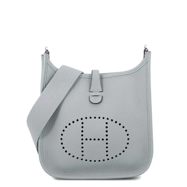 Hermès Evelyne3 Green Pantan Taurillon Clemence Size 23 in Green Clemence leather from GALLERY RARE