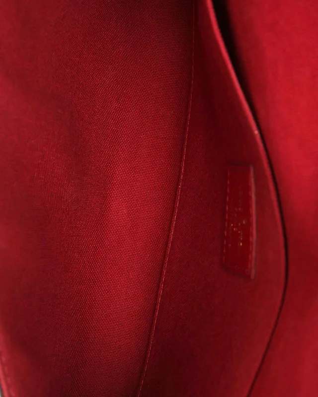 Louis Vuitton Monogram Pochette Félicie Bag in Coated canvas from A Retro Tale, photo 7 of 10