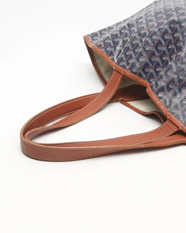 Goyard Belharra Tote Bag in Canvas from A Retro Tale, photo 6 of 17