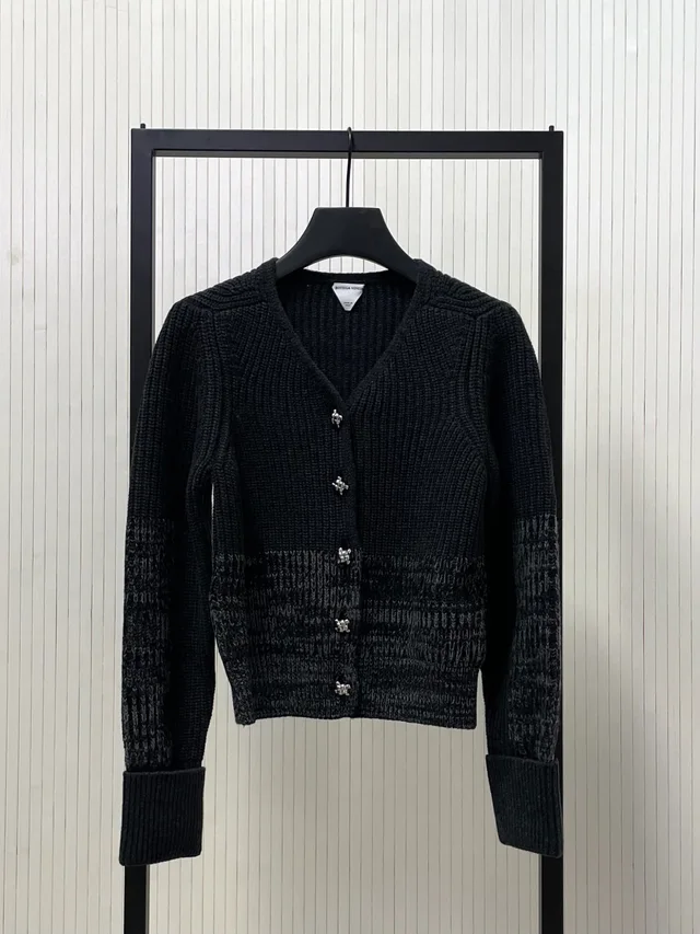 Bottega Veneta Wool and Cashmere Cardigan, photo 6 of 8 from SENSER