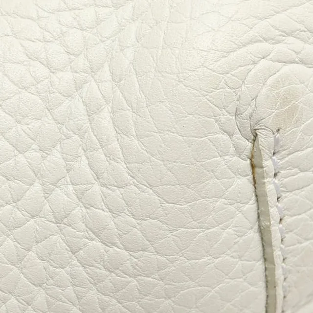 Loewe Senda Shoulder Bag in Leather from A Retro Tale, photo 6 of 9