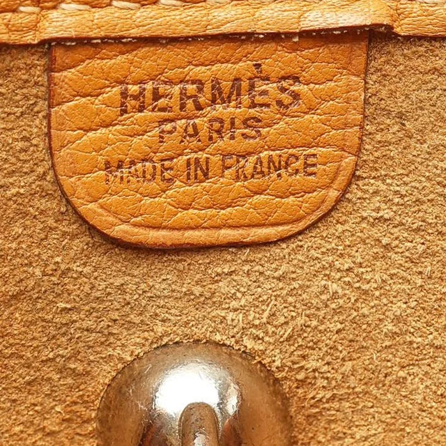 Hermès Togo Vespa Bag in Togo leather from A Retro Tale, photo 6 of 9