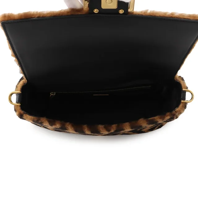 Fendi Zucca mamma bucket Brown/Black8BR600 Fur Leather in Brown Leather from GALLERY RARE, photo 3 of 15