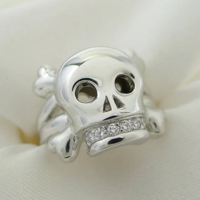 Dior Tet Dumor Skull Ring 18K White Gold in White from The Reluxe