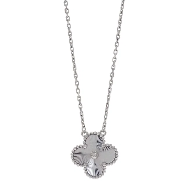 Van Cleef & Arpels Vintage Alhambra Guilloche Pendant Au750 Jewelry from AMORE Vintage Tokyo