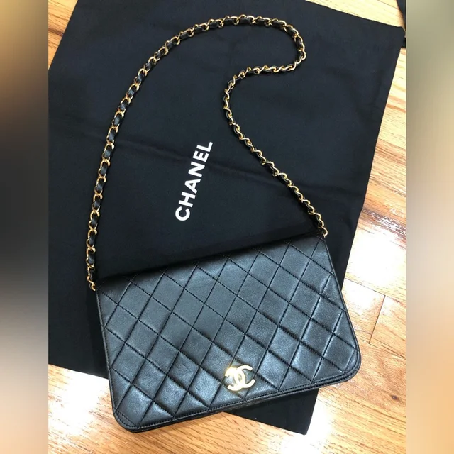 Chanel Vintage Black Quilted Lambskin Full Flap Shoulder Bag in black|gold Lambskin from Poshmark, photo 1 of 1