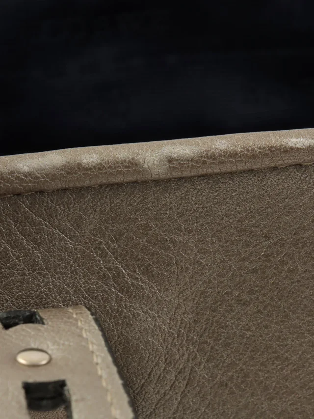 Loewe Heritage Bronze in Leather from VINTAGE QOO TOKYO, photo 12 of 19