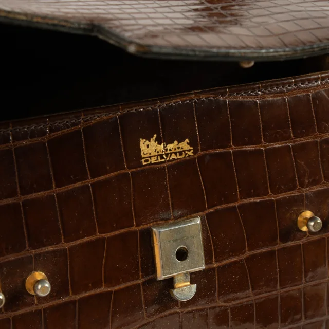 Delvaux Vintage Brown Shiny Crocodile Tempête PM Bag in Brown Crocodile from Labellov, photo 7 of 9