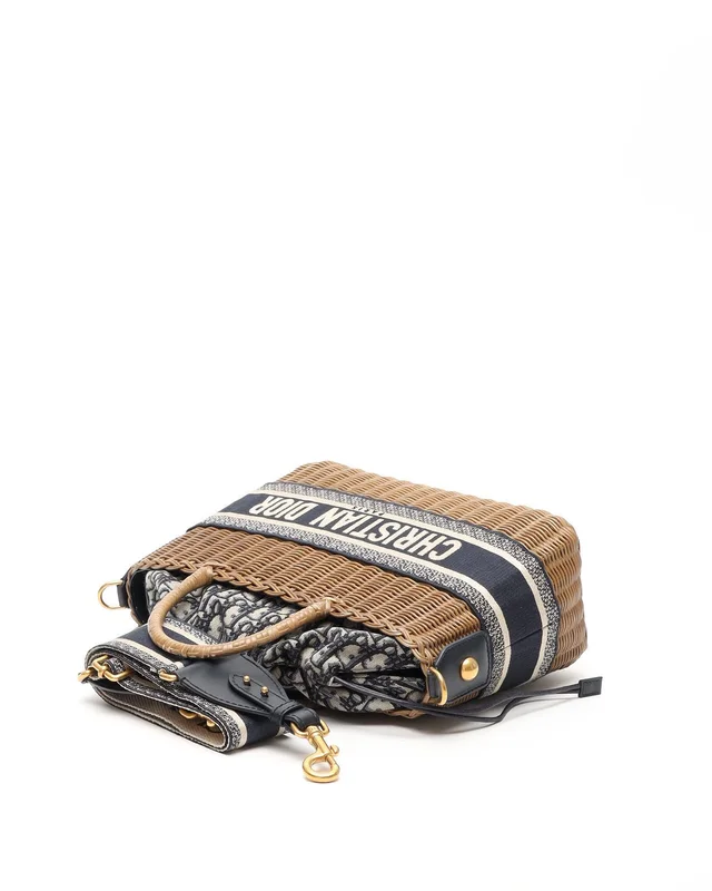 Dior Large Oblique Jacquard Wicker Basket Bag in Raffia from A Retro Tale, photo 5 of 12
