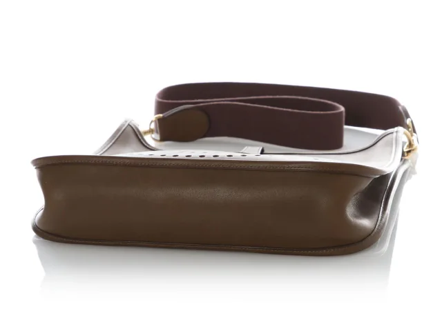 Hermès Vintage Olive Barenia Evelyne I 29 in Green Leather from Ann's Fabulous Finds, photo 6 of 10