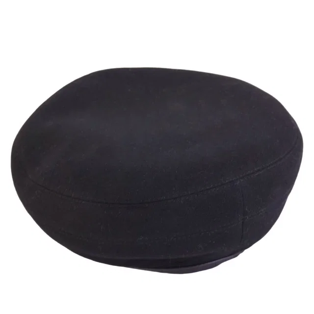 Hermès Hat Sante Re Beret Series Cashmere in Cashmere from The Reluxe
