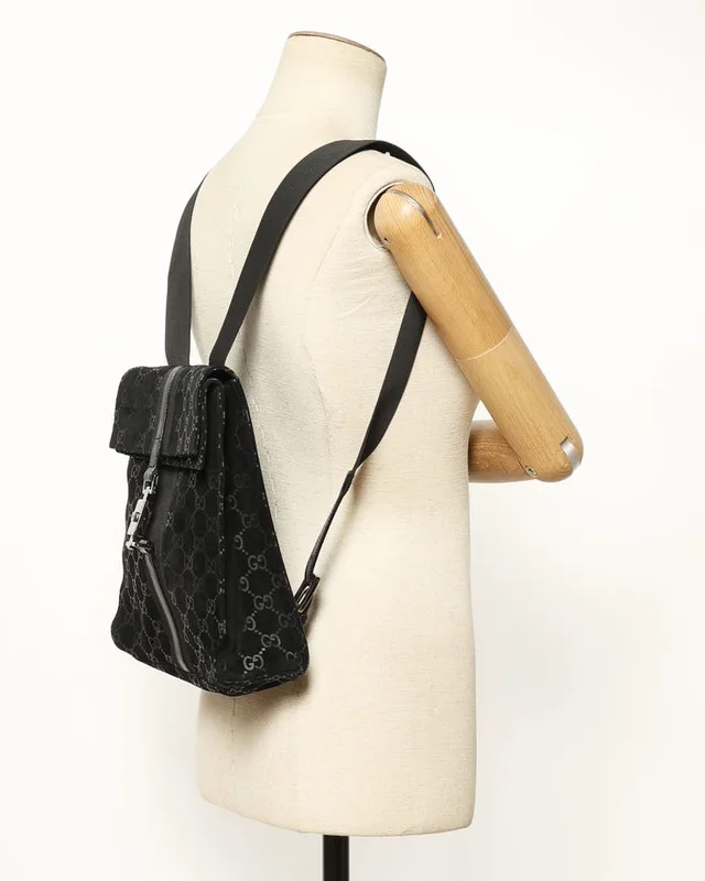 Gucci GG Jackie Backpack in Velvet from A Retro Tale, photo 9 of 9