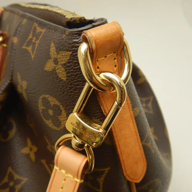 Louis Vuitton Turenne Monogram Handbag in Brown Canvas from LuxUness, photo 13 of 19