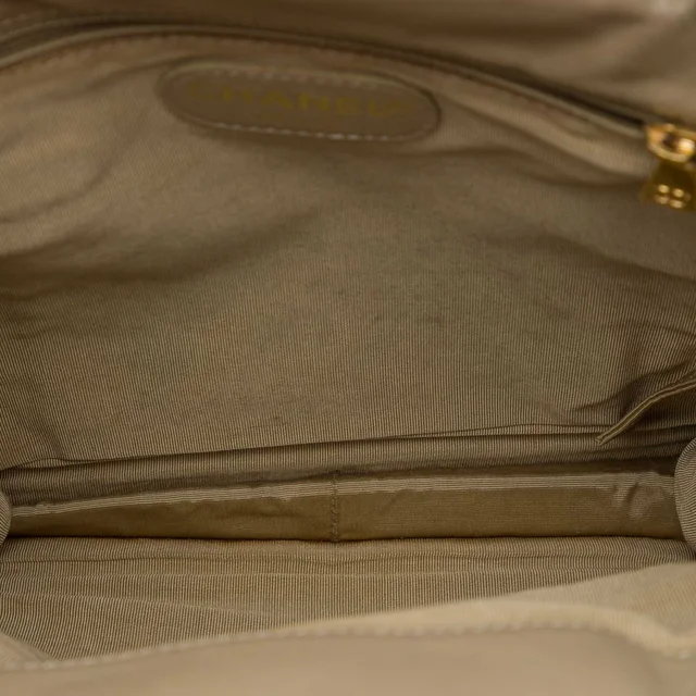 Beige Chanel CC Canvas Wooden Handle Tote in Beige Canvas from Designer Revival, photo 4 of 6