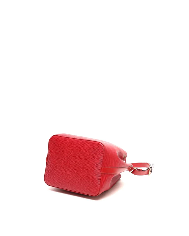 Louis Vuitton Epi Petit Noé Bag in Leather from A Retro Tale, photo 5 of 9