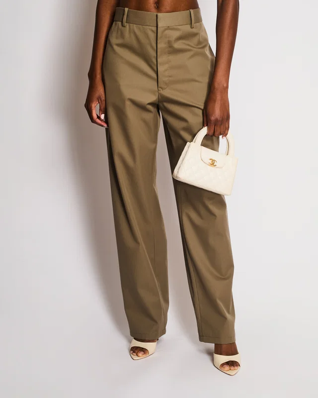 Loewe Khaki Wool Tapered Trousers with Back Pocket Size FR 42 (UK 14) in Green Wool from Sellier