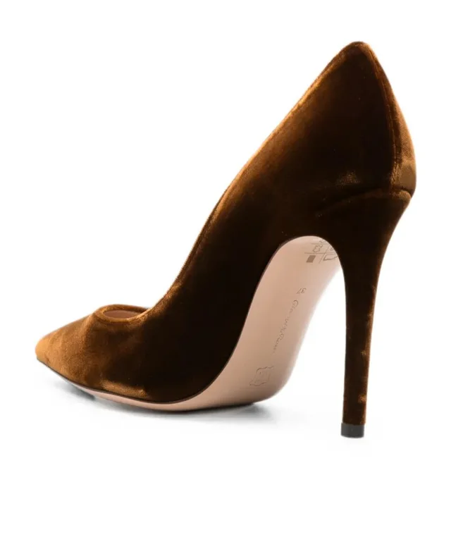 Gianvito Rossi pointed-toe velvet pumps, photo 3 of 4 from SENSER