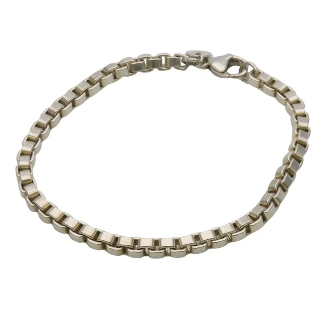 Tiffany & Co. Bracelet Venetian Silver Chain in Silver from The Reluxe
