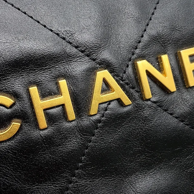 Chanel CHANEL22 ChainShoulder Bag BlackAS3261 Shiny Calf Leather Size Medium in Calfskin from GALLERY RARE, photo 7 of 13