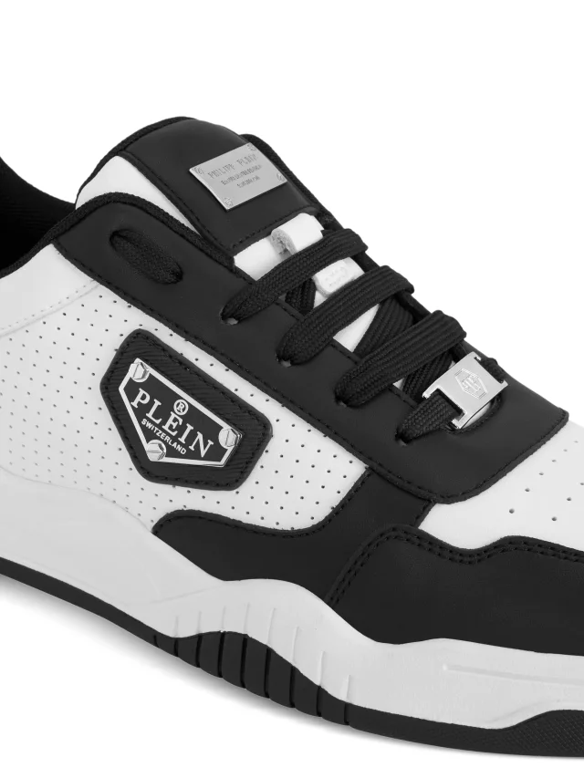 Philipp Plein Street King perforated-detail sneakers in White, photo 4 of 5 from FARFETCH