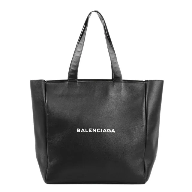 Balenciaga Tote Bag Eve Liddy Large from The Reluxe