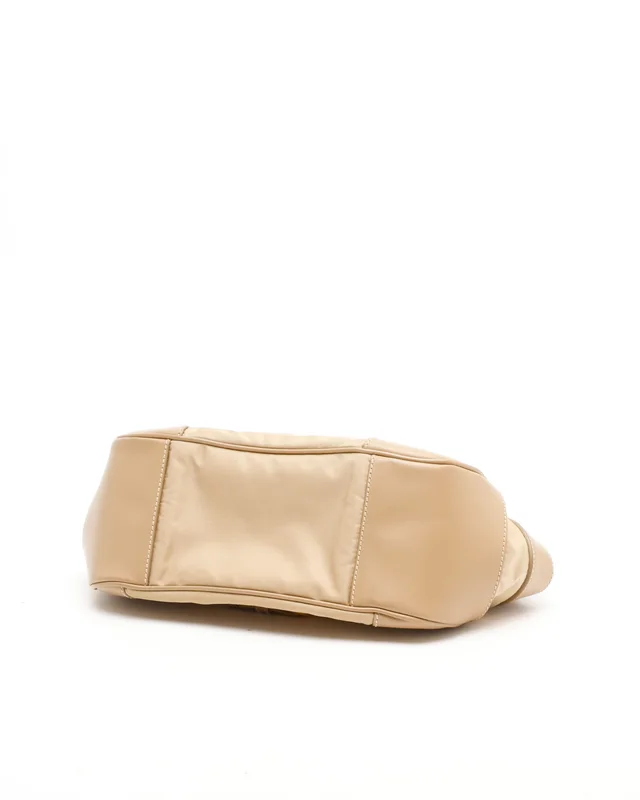 Prada & Leather Vitello Shoulder Bag in Nylon from A Retro Tale, photo 4 of 8