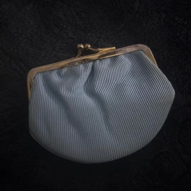 Judith Leiber Women's Crossbody bags - Blue/Grey in blue|gray from Depop, photo 5 of 5